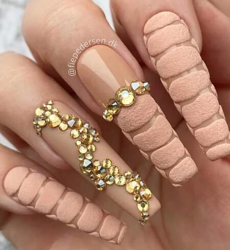 **BEGINNER'S NAIL MASTER CLASS**